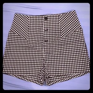 Brand New Windsor Black & White Checkered Shorts